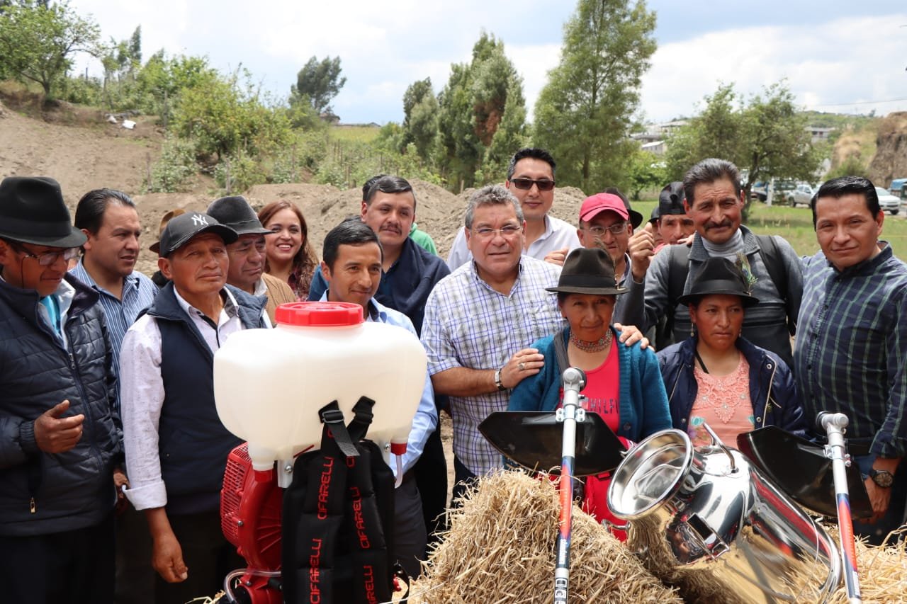 Impulsando El Campo Productores De Tungurahua Reciben Apoyo Y