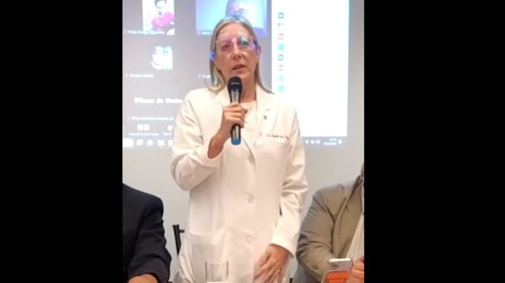 Annabella Azín