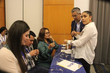 Movimiento Construye