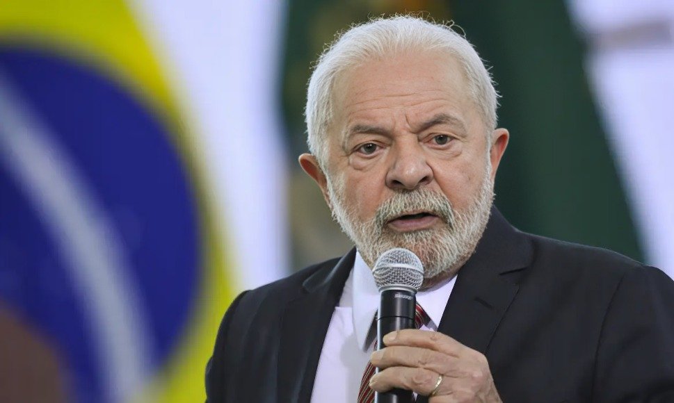 Presidentes de Brasil y EAU conversan