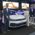 • La marca alemana Volkswagen, estuvo presente en el Automundo 2023 con la finalidad de presentar sus nuevos modelos de autos y fortalecer su compromiso con el mercado ecuatoriano.