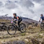 Cientos de entusiastas del ciclismo se congregaron recientemente para participar en la desafiante Vuelta al Cotopaxi, un evento único que pone a prueba la resistencia física y mental de los deportistas