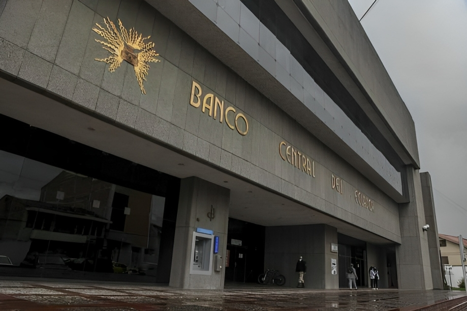 Reservas internacionales marcan caída en Ecuador