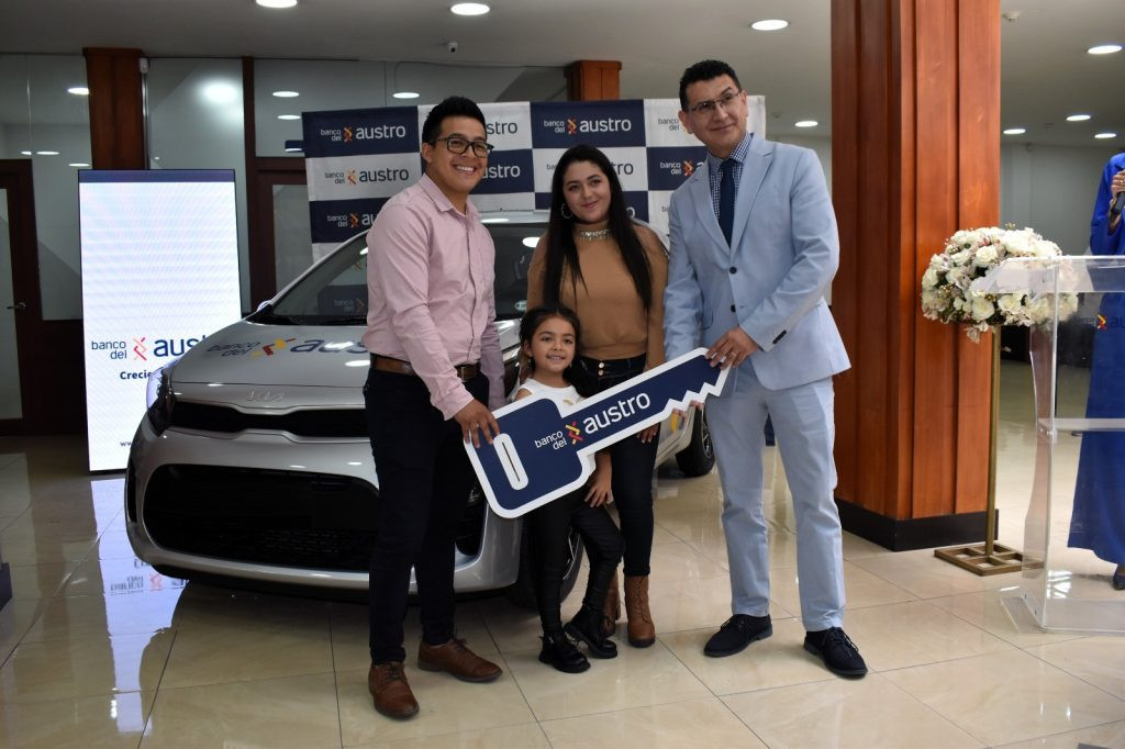 Banco del Austro premia el ahorro de sus clientes como parte de su compromiso con la estabilidad y educación financiera comunitaria.