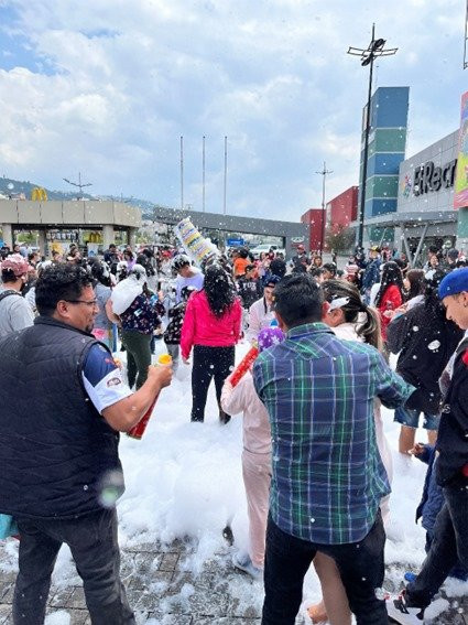 Descubre una explosión de cultura, creatividad y diversión en el sur de Quito con las actividades ofrecidas por Ciudad Comercial El Recreo