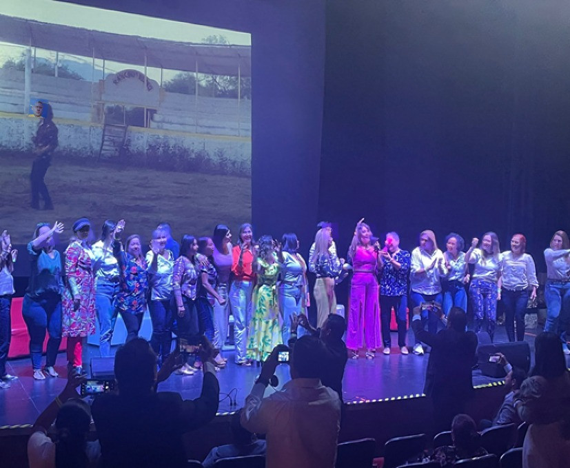 Descubre cómo el empoderamiento de mujeres puede transformar vidas a través de eventos inspiradores. Únete a nuestra fundación.