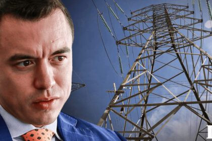 Ecuador enfrenta una grave crisis energética con apagones en Quito y Guayaquil, llevando al gobierno a tomar medidas drásticas.