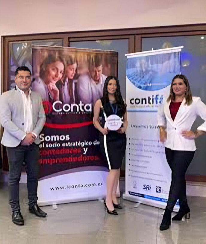 Fortalecer relaciones profesionales: iConta auspició un evento de networking en Riobamba, reuniendo a líderes empresariales