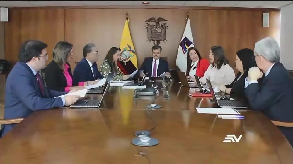 La Corte Constitucional rechazó el pedido de Petroecuador para aclarar el plazo de cierre del ITT, imponiendo una decisión irreversible.