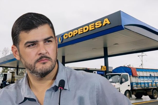 La Fiscalía realiza un allanamiento en la empresa Copedesa, propiedad del alcalde de Guayaquil, Aquiles Álvarez, en el caso Triple A.