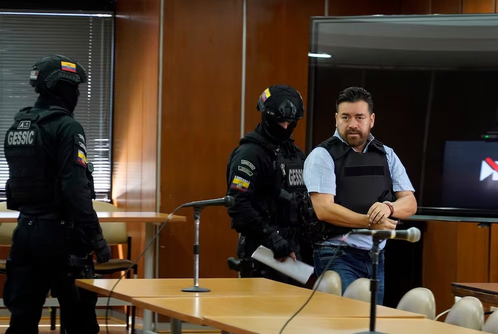 Coronel de Policía condenado en caso Metástasis, por liderar red criminal junto a Leandro Norero, a 40 semanas de cárcel y multa económica.