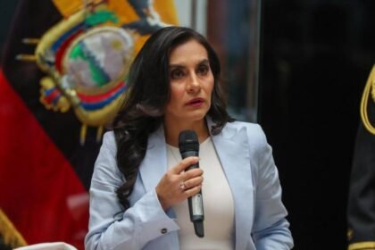 La vicepresidenta Verónica Abad se muestra dispuesta a reestablecer el diálogo con México tras el incidente diplomático en Quito.