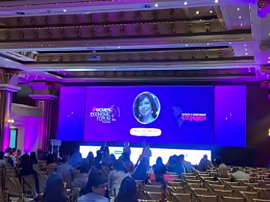 WEF Ecuador impulsa la innovación y el liderazgo, transformando el panorama empresarial con una cuarta edición repleta de expertos.