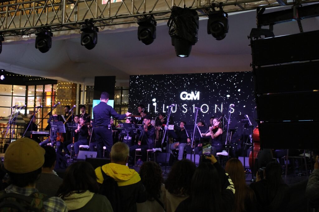Líder en música, el CoM de la USFQ ofrece formación de excelencia con vínculo a Berklee y eventos musicales destacados.