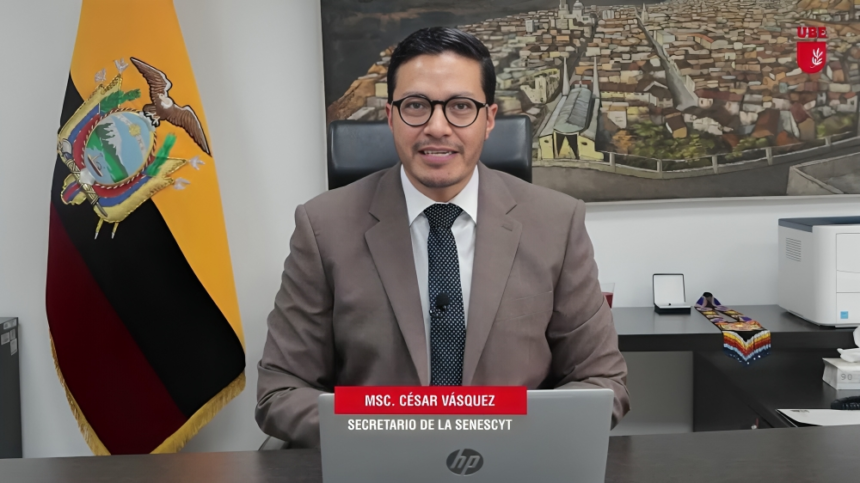 César Vásquez, titular de la Senescyt, afirmó que más de 4.600 estudiantes han recibido los pagos atrasados de sus becas.