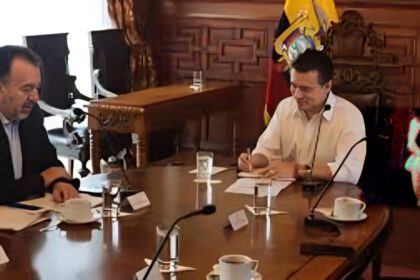 Fiestas de Quito: Noboa y Muñoz pasan de aliados a rivales en 2024, marcando un quiebre político significativo.