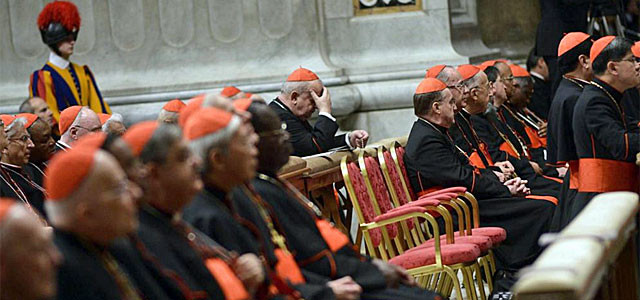 Cónclave internacional reúne cardenales de 71 países