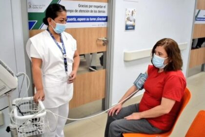 atención médica IESS
