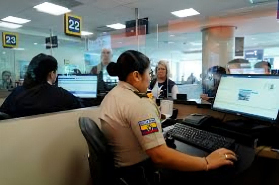 Entrada negada a rusos genera reclamo diplomático de Moscú mientras Ecuador aún no ofrece una explicación oficial