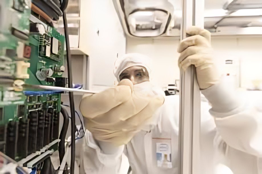 China es clave para Intel, que encuentra en este mercado un salvavidas económico gracias a la creciente demanda de sus chips maduros.