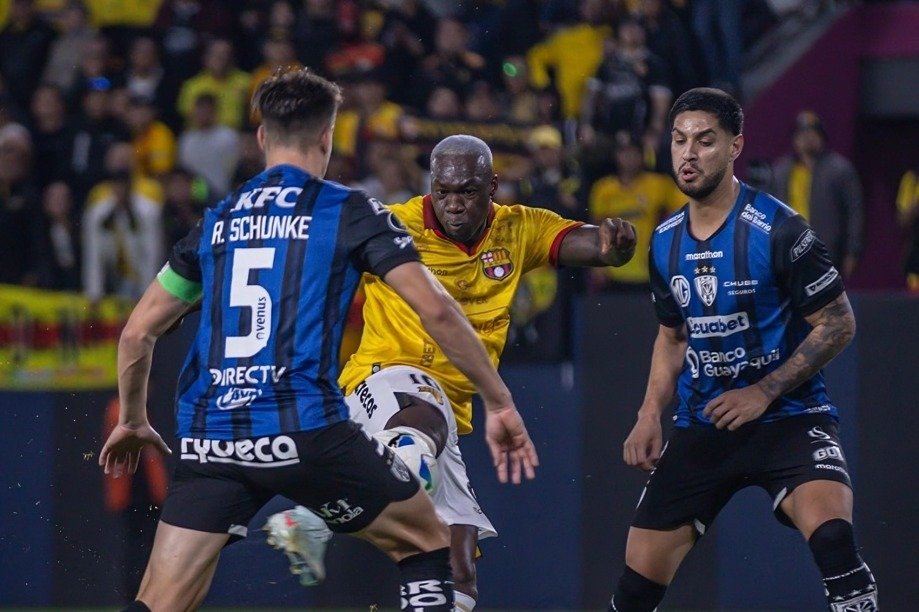 Independiente del Valle gana a Barcelona