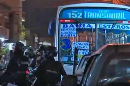 Tres personas fueron asesinadas en una jornada marcada por la violencia en el sur de Guayaquil. La Policía investiga posibles ajustes de cuentas