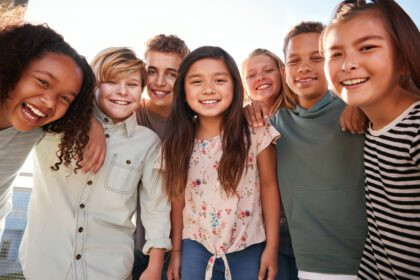 Información sobre el autismo actualizada: conoce avances, retos globales y claves para un diagnóstico temprano e inclusivo.