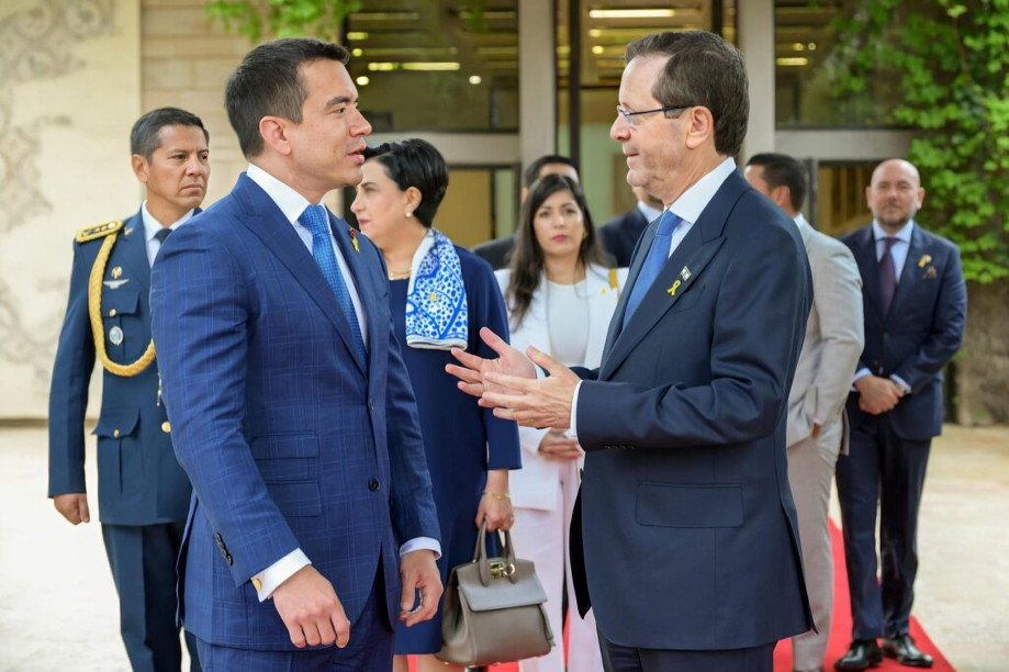 Relaciones con Ecuador se fortalecen tras reunión entre Noboa y Herzog, enfocada en seguridad, innovación y cooperación tecnológica.