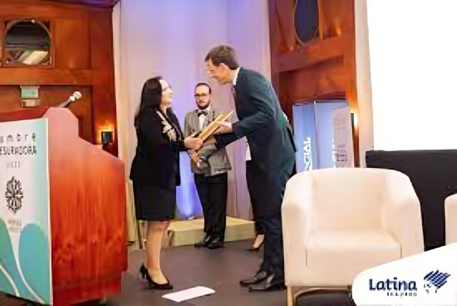 Latina Seguros