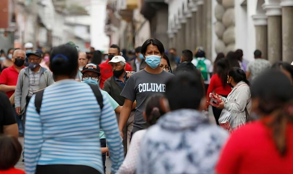 control de precios de mascarillas en Ecuador