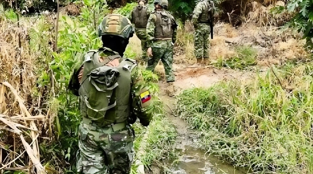 posible fuga de información militar