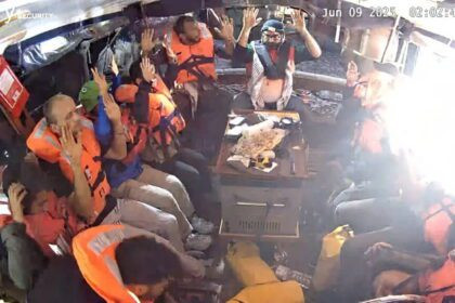 barco con ayuda para Gaza