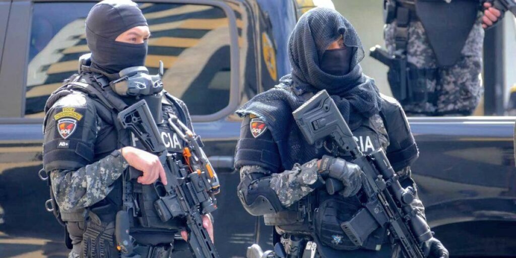 agentes encubiertos