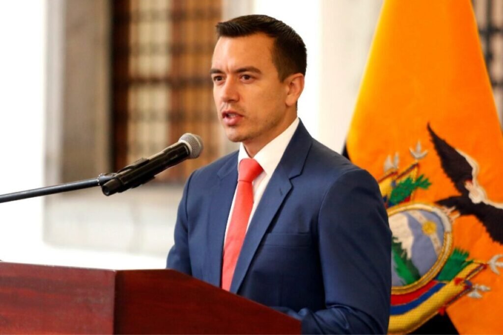 Daniel Noboa durante una intervención política sobre reforma constitucional y seguridad nacional