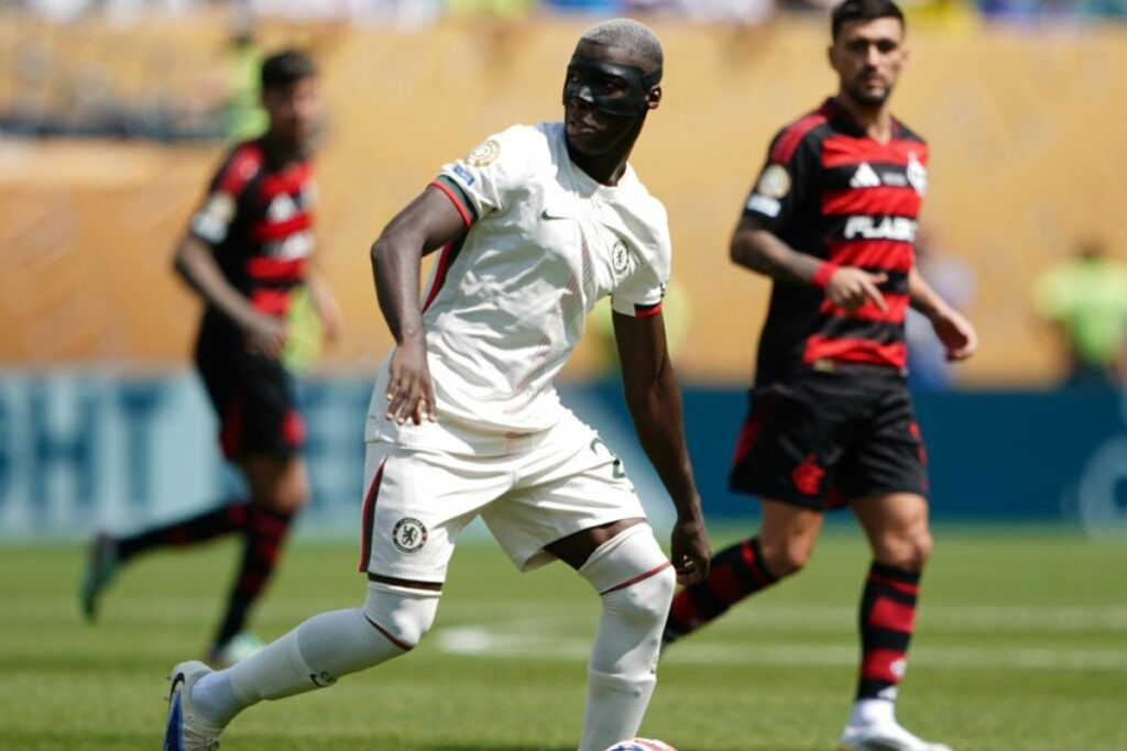 Moisés Caicedo y el Chelsea derrotaron al Espérance de Tunis en la última fecha de grupos del Mundial de Clubes por 3-0