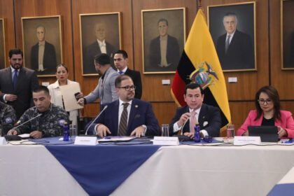 Mostrar rostro de jueces que liberan delincuentes no debería ser problema, según el ministro del Interior, John Reimberg.