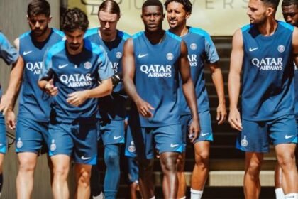 Jugadores de Real Madrid y PSG disputando un balón en el Mundial de Clubes 2025