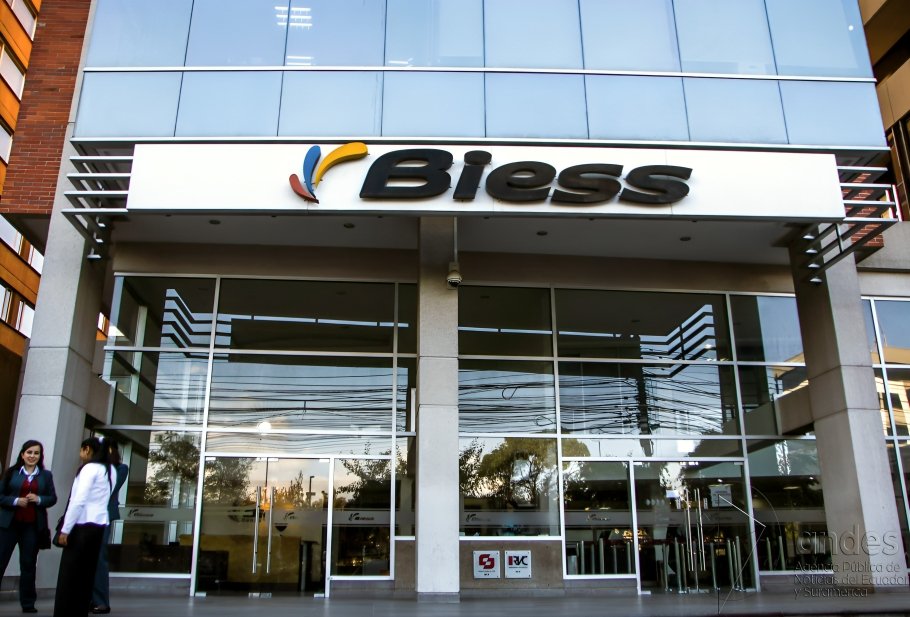Suspensión de trámites en línea Biess