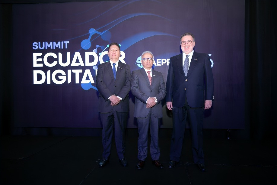 conectividad digital en Ecuador
