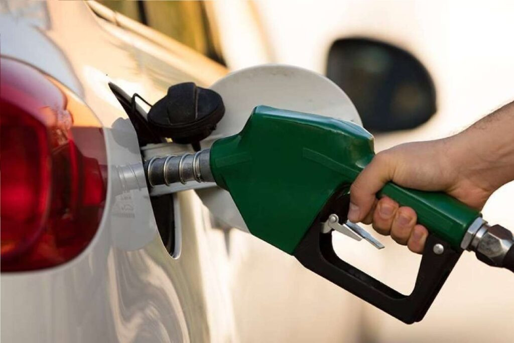 Ecuador cumple un año con subsidio parcial a las gasolinas Extra y Ecopaís