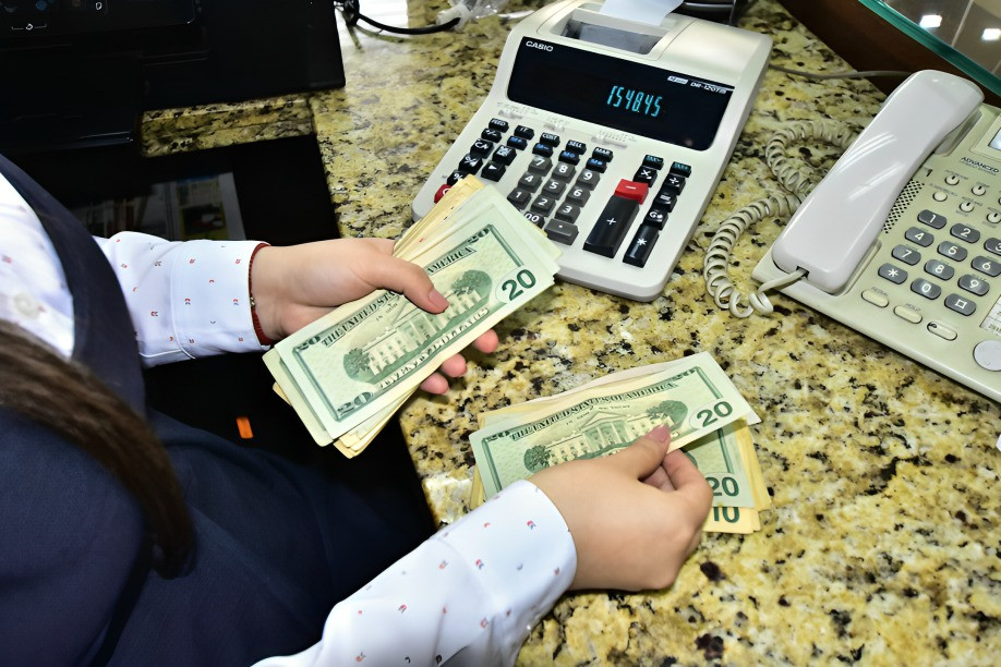 salarios en Ecuador frente a la inflación