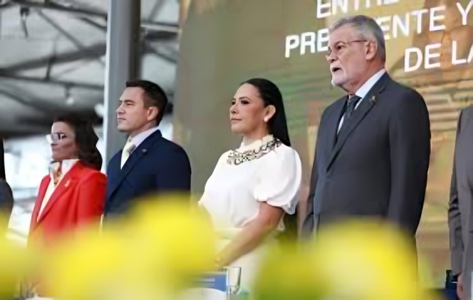 El presidente Daniel Noboa anunció la fecha del referéndum para diciembre de 2025, pero el CNE aclara que la fecha del referéndum