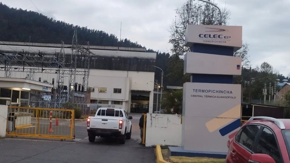Fabián Calero y otros 11 funcionarios de Celec son investigados por el caso Apagón, que dejó un perjuicio estatal de USD 100 millones.
