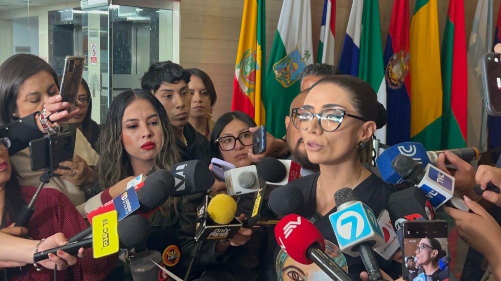 La renuncia de Jhajaira Urresta al correísmo se precipitó tras una disputa en redes que involucró a Luisa González, Eduardo Franco.