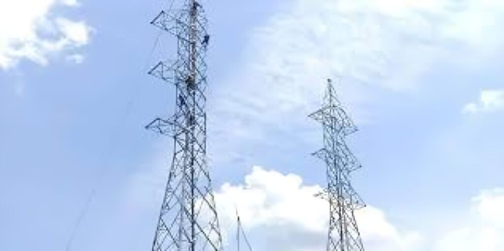 El contralor audita el tercer contrato con Progen, firmado por USD 20,1 millones, para repotenciar la central Catamayo, aún sin operar.