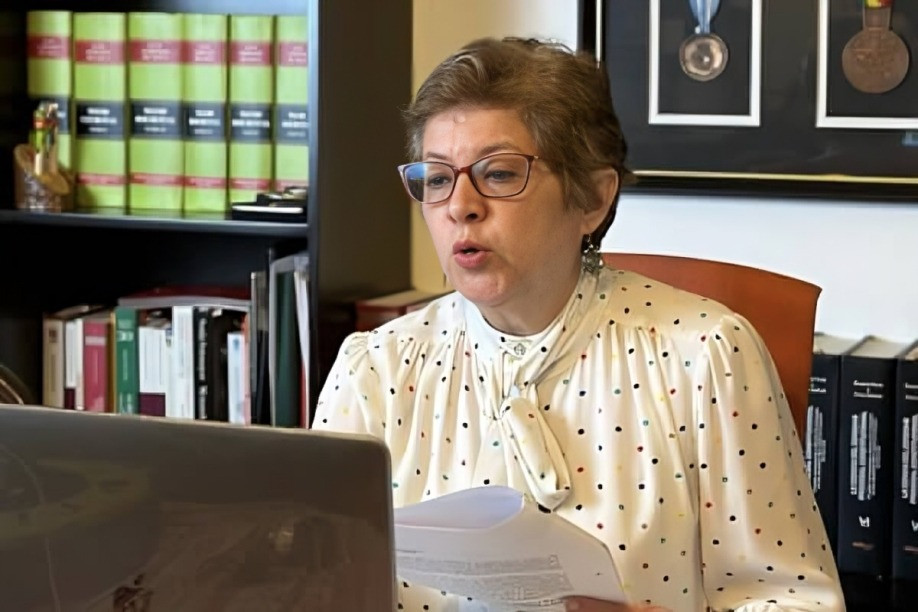 Ministra Ivonne Núñez