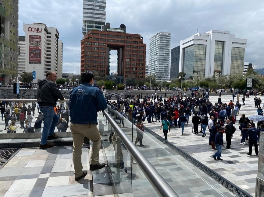 Nombramientos provisionales Ecuador: nueva ley permite terminación