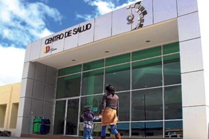 Joven de 27 años involucrado en red de corrupción en el sistema de salud ecuatoriano