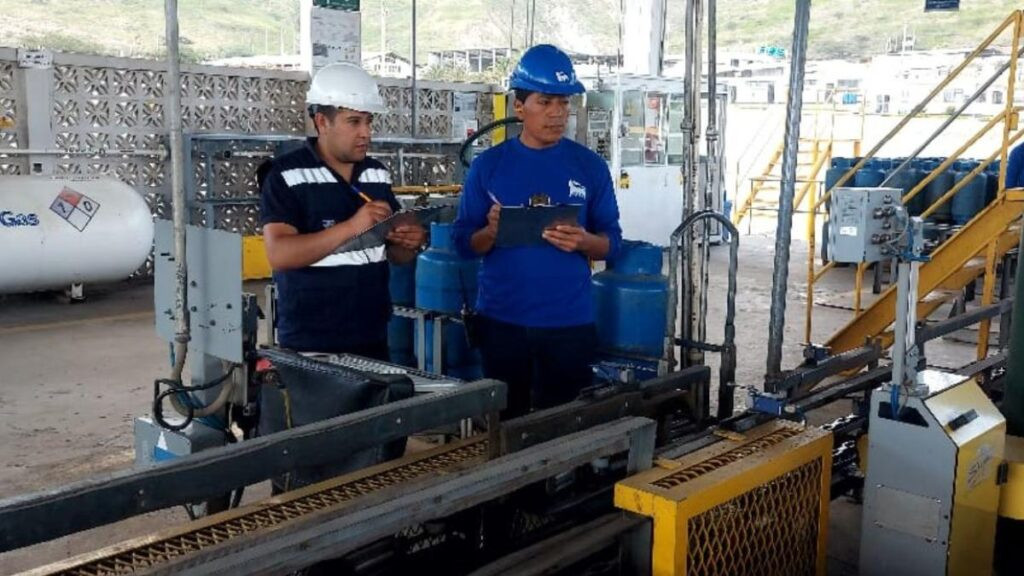 Agencia de Regulación y Control Minero suprimió 13 plazas laborales