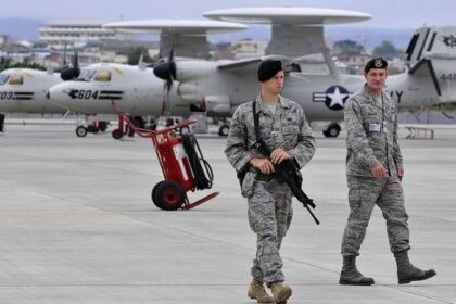 Magistrados de Corte Constitucional en sesión sobre bases militares extranjeras Ecuador
